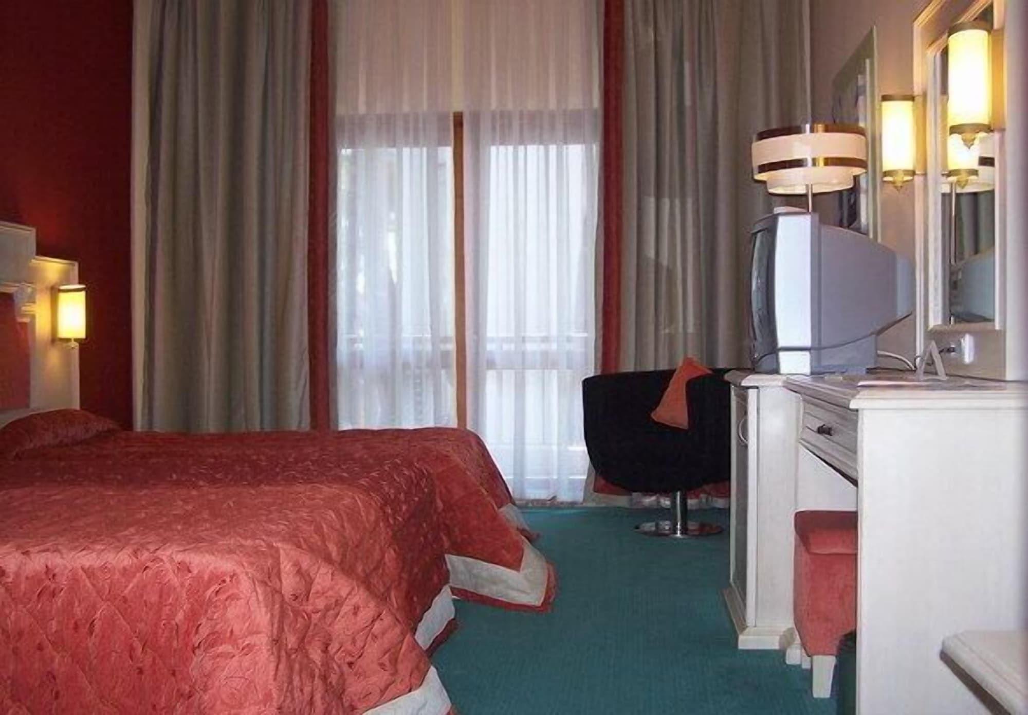 Club Boran Mare Beach Kemer Eksteriør billede